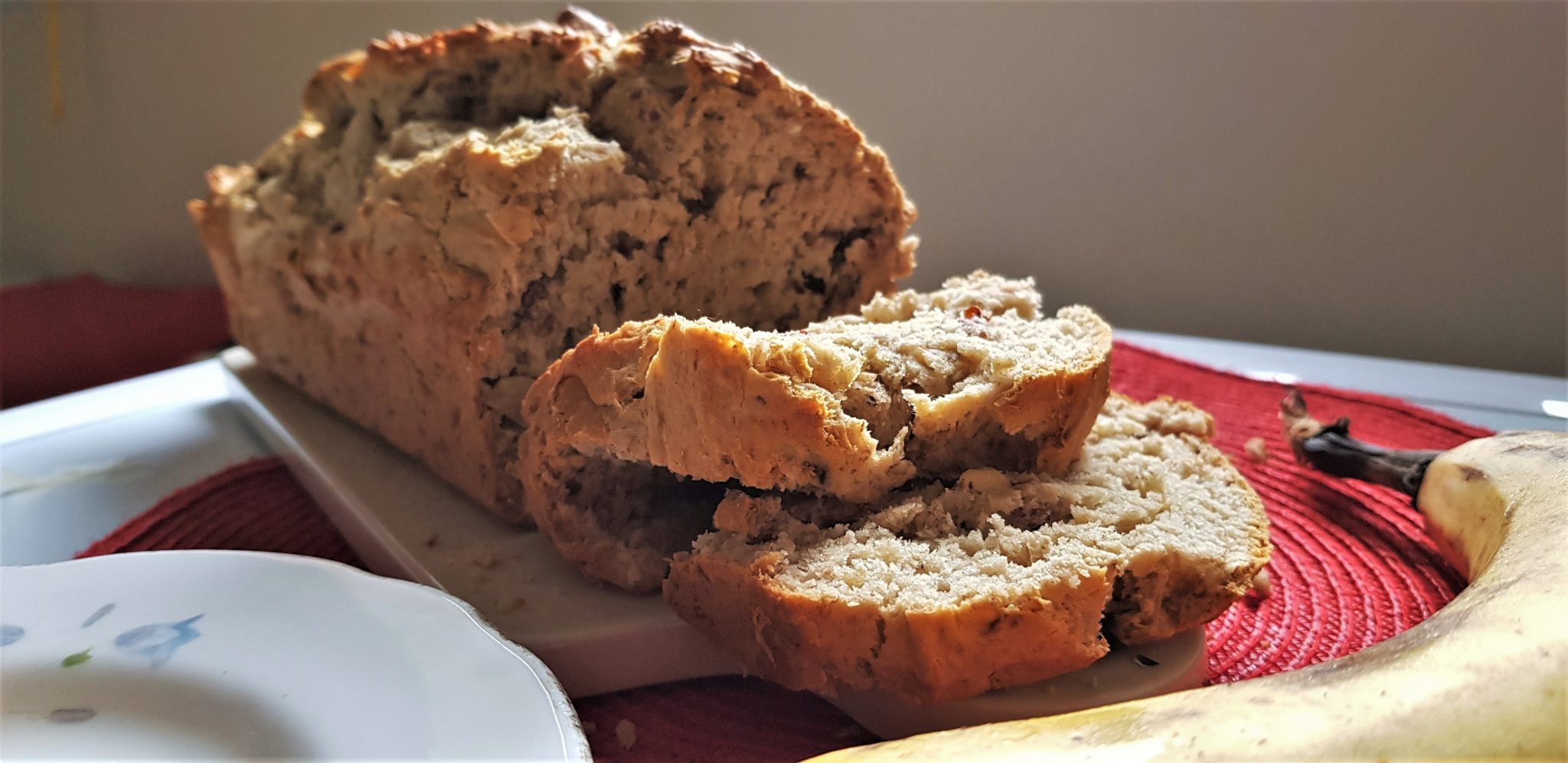 5-ingredient vegan banana bread - five for a fiver